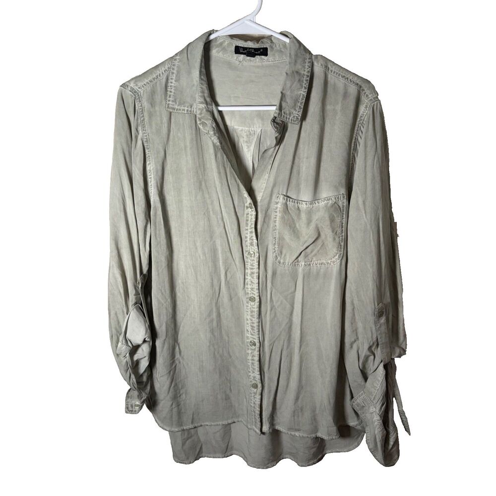 Velvet Heart Shirt Women's Large Green Button Up 3/4 Sleeve Mineral Wash Top